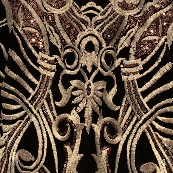 Formal dress worn as a Mother of the bride. - Picture 2 of 5